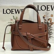 Loewe罗意威时尚奢侈品包包，舒适实用皮革手袋原厂品质